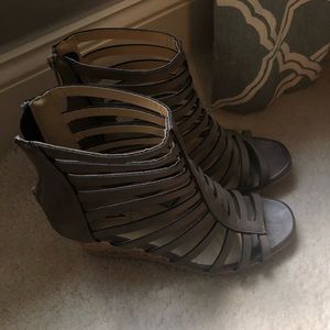 Gray Volatile heels w/ cut outs (never worn)